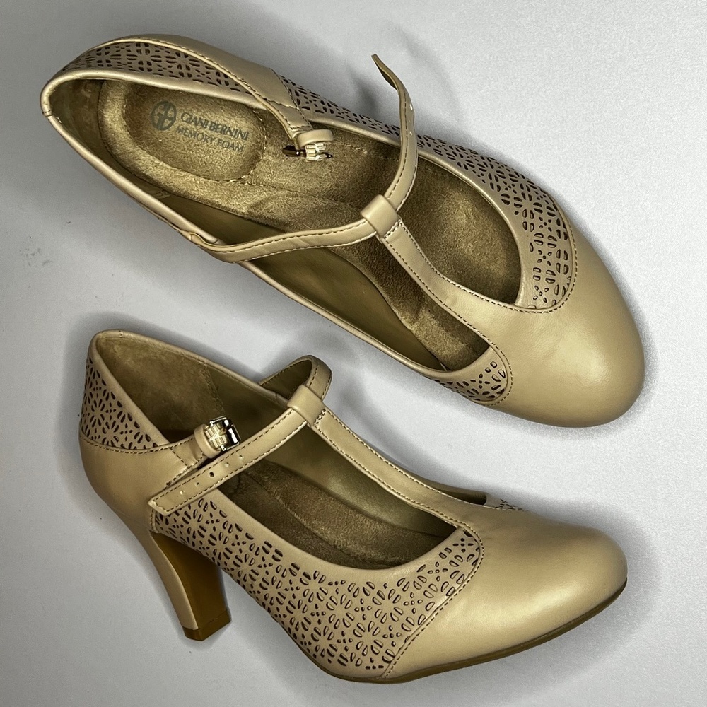 Giani Bernini Pumps